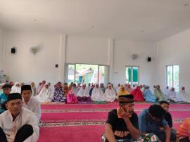 Sholat Gerhana Matahari di Kalurahan Ngeatirejo