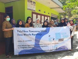 Pelatihan Pemasaran UMKM Desa Wisata Ngestirejo